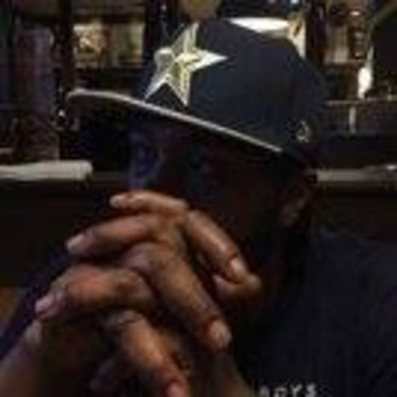 Meet your Posher, David - Picture 1 of 1